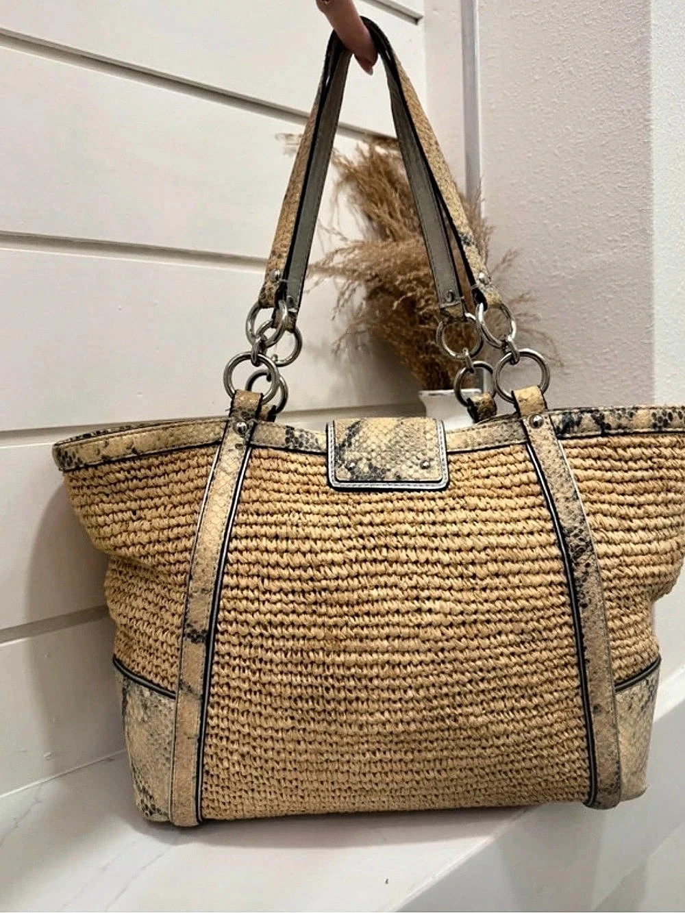 Coach lining brown straw